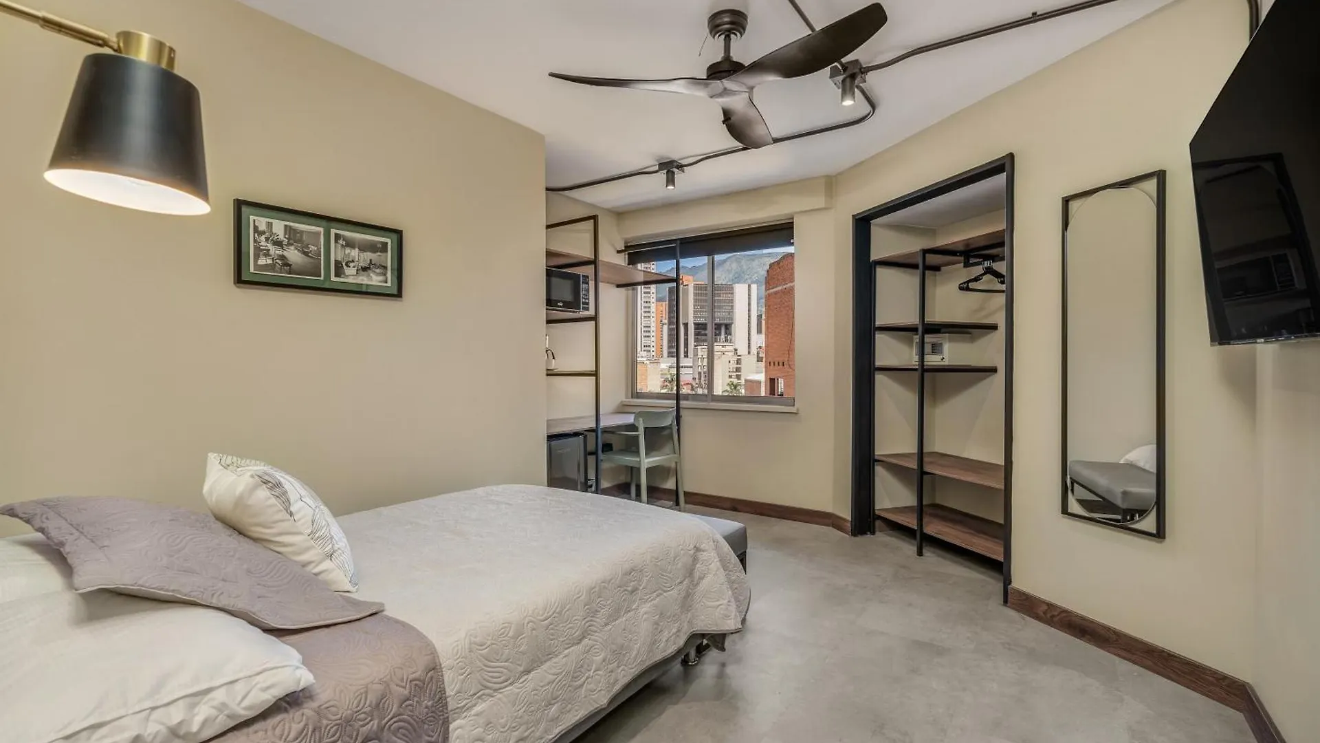 Nutibara Express By Housy Host Hotel Medellin