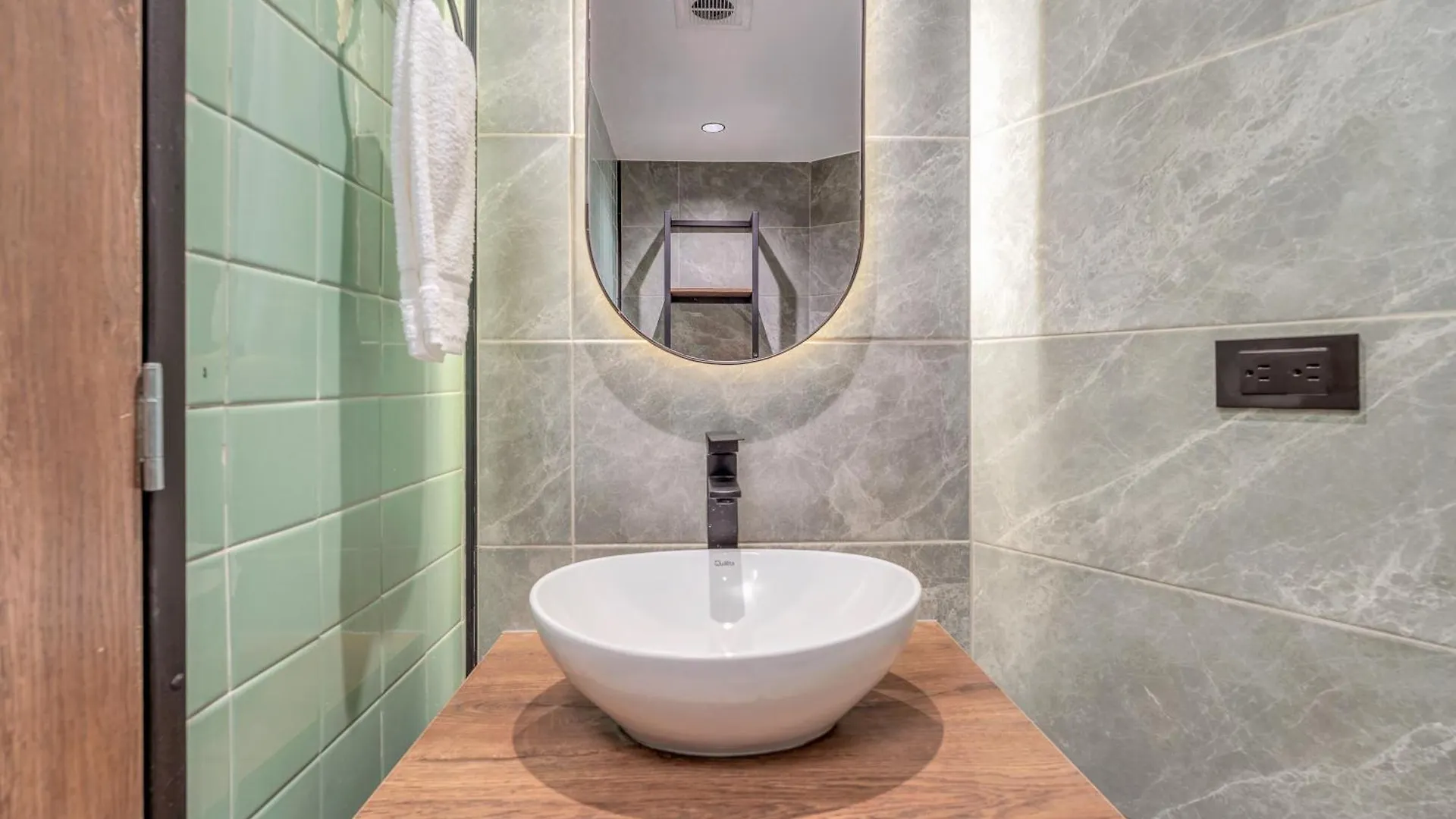 Nutibara Express By Housy Host Hotel Medellin