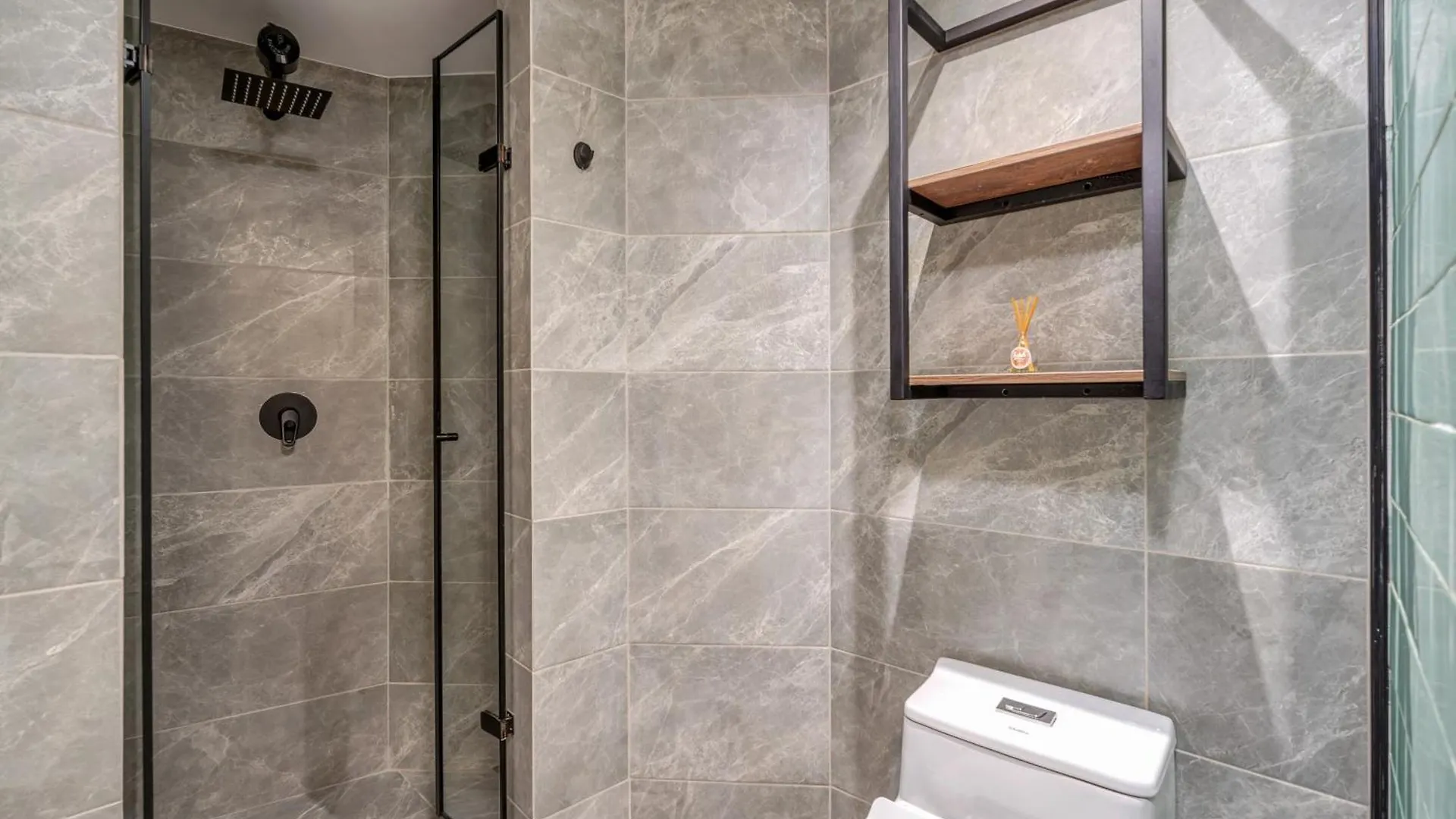 Nutibara Express By Housy Host Hotel Medellin