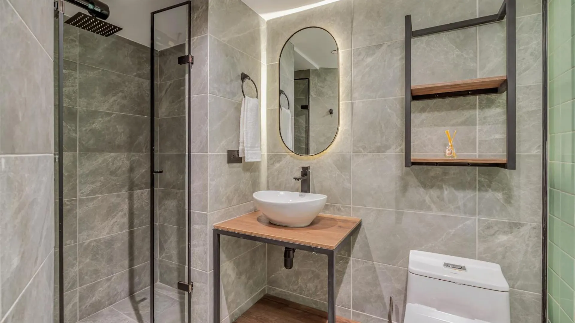 Nutibara Express By Housy Host Hotel Medellin